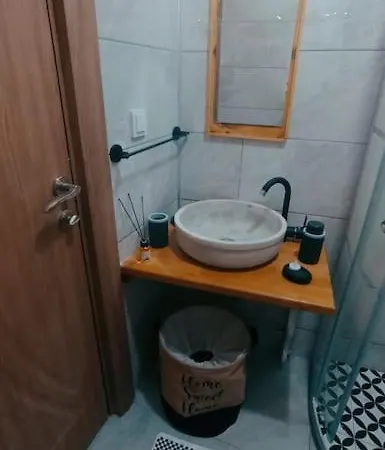 Deniz Manzarali Muestakil Ev Aybalik Apartment *
